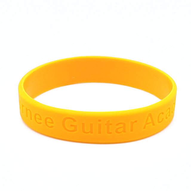 Skyee Cheap price gift items deboss rubber wrist custom band bracelet